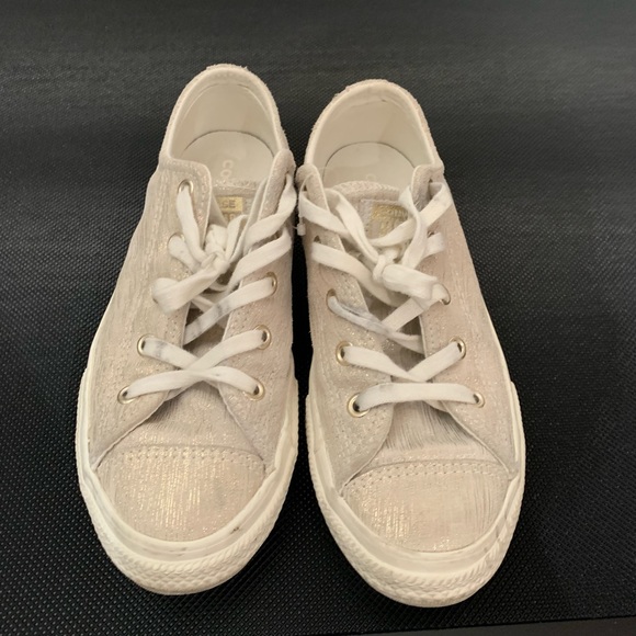 Girls gold sparkly converse - Picture 6 of 6